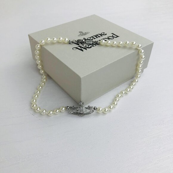 NWT Vivienne westwood Silver Orb Pearl Choker Necklace - Picture 4 of 13